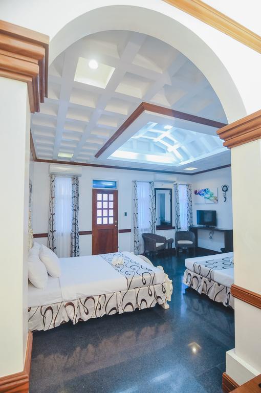 Villa Jhoana Resort Angono Extérieur photo