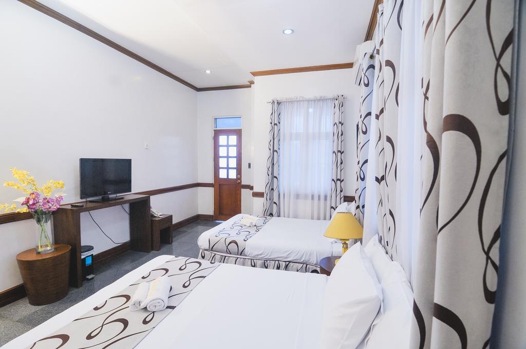 Villa Jhoana Resort Angono Extérieur photo