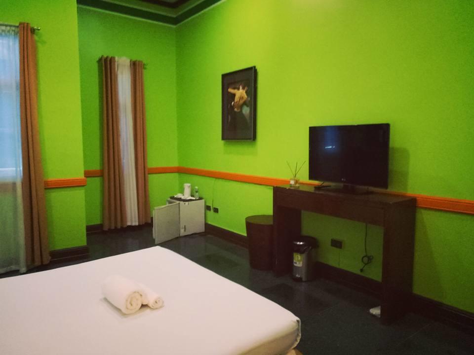Villa Jhoana Resort Angono Extérieur photo